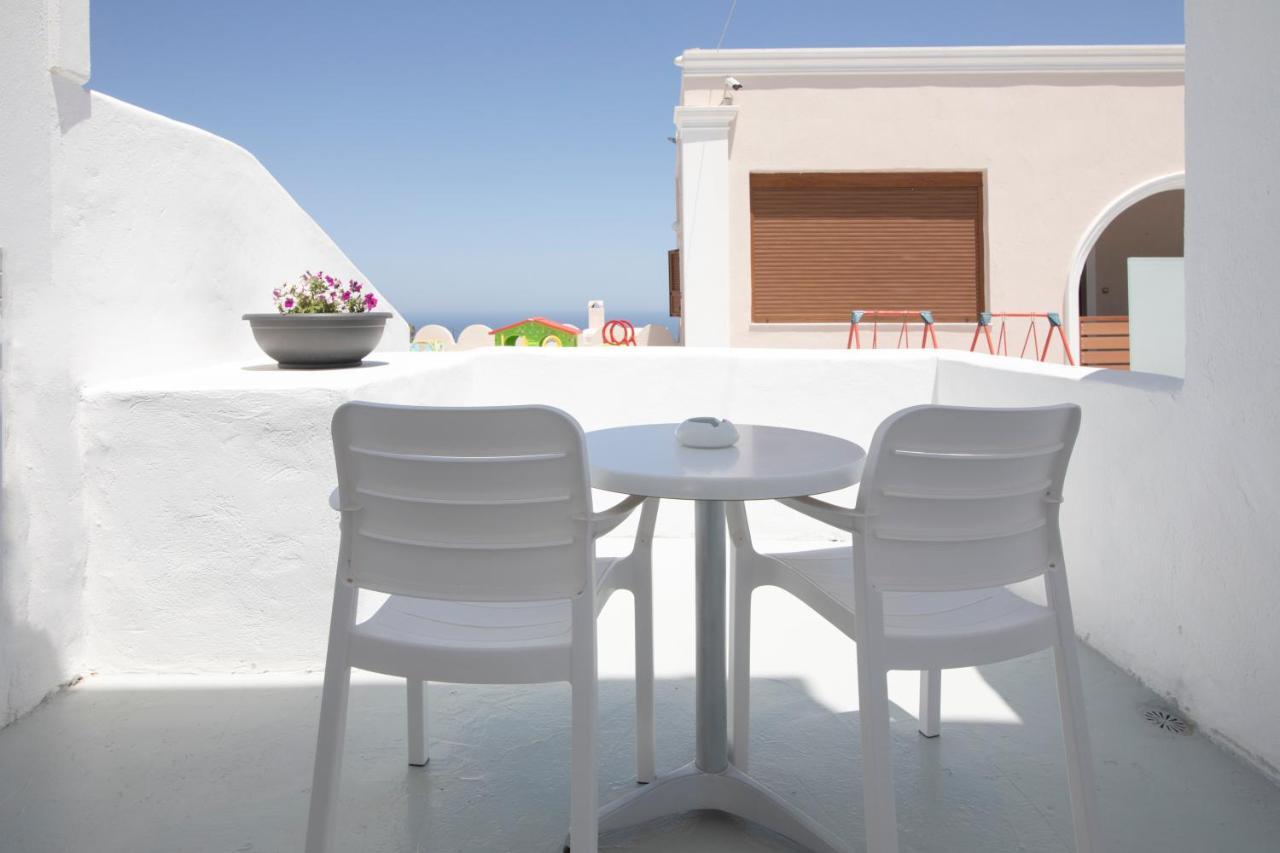 Hotel Evas House Fira  Exterior foto